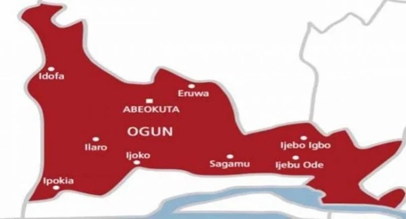 In Ogun, father and his adolescent son beat female neighbour to death.
