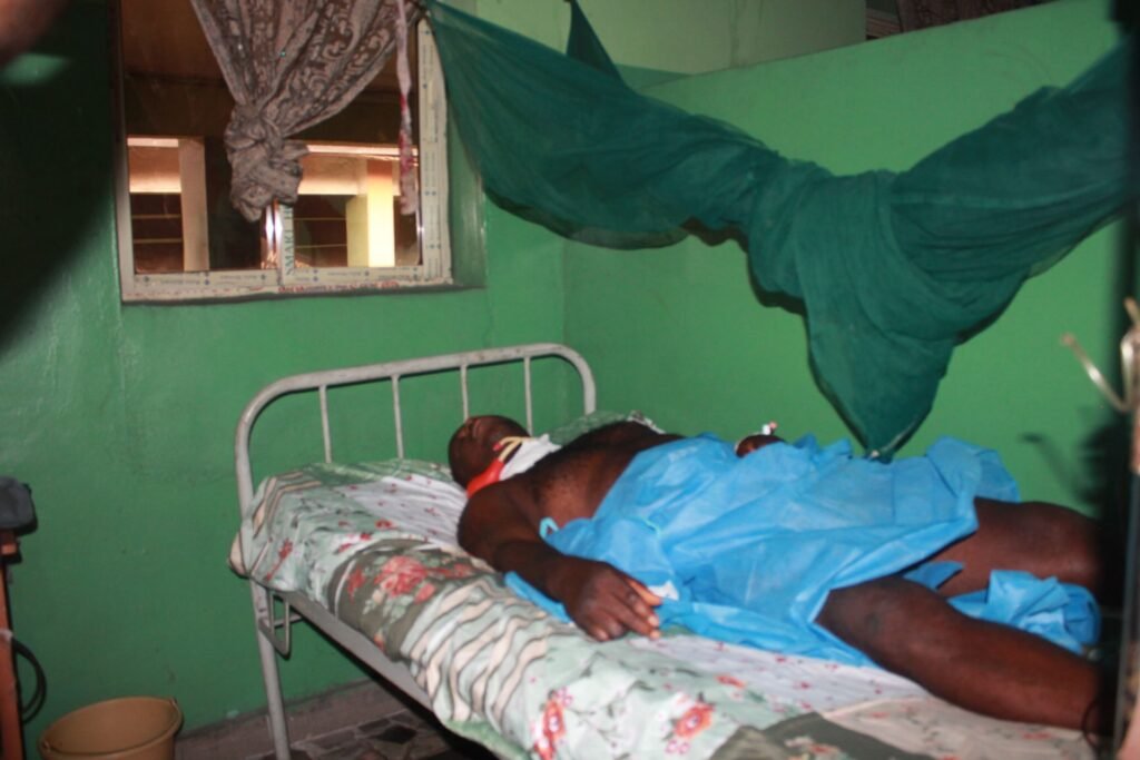 img 70023595134613603530956