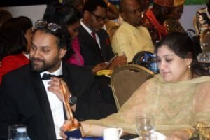 dsc00469 copy 900x5997026964995245927075